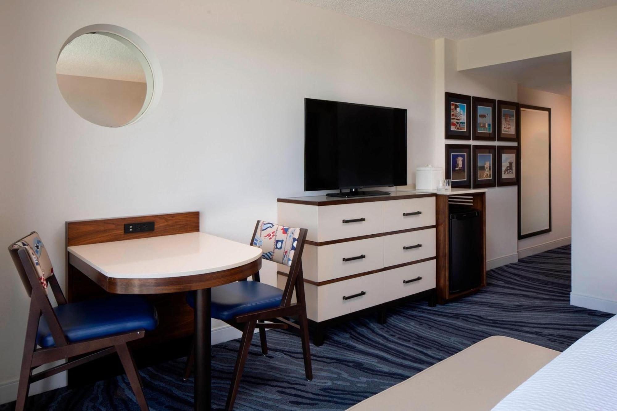 Hotel Courtyard By Marriott Key Largo Exterior foto